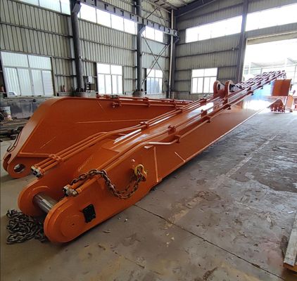 Q690D Graafmachine Langbereik Boom met emmercilinder voor het lossen van zand